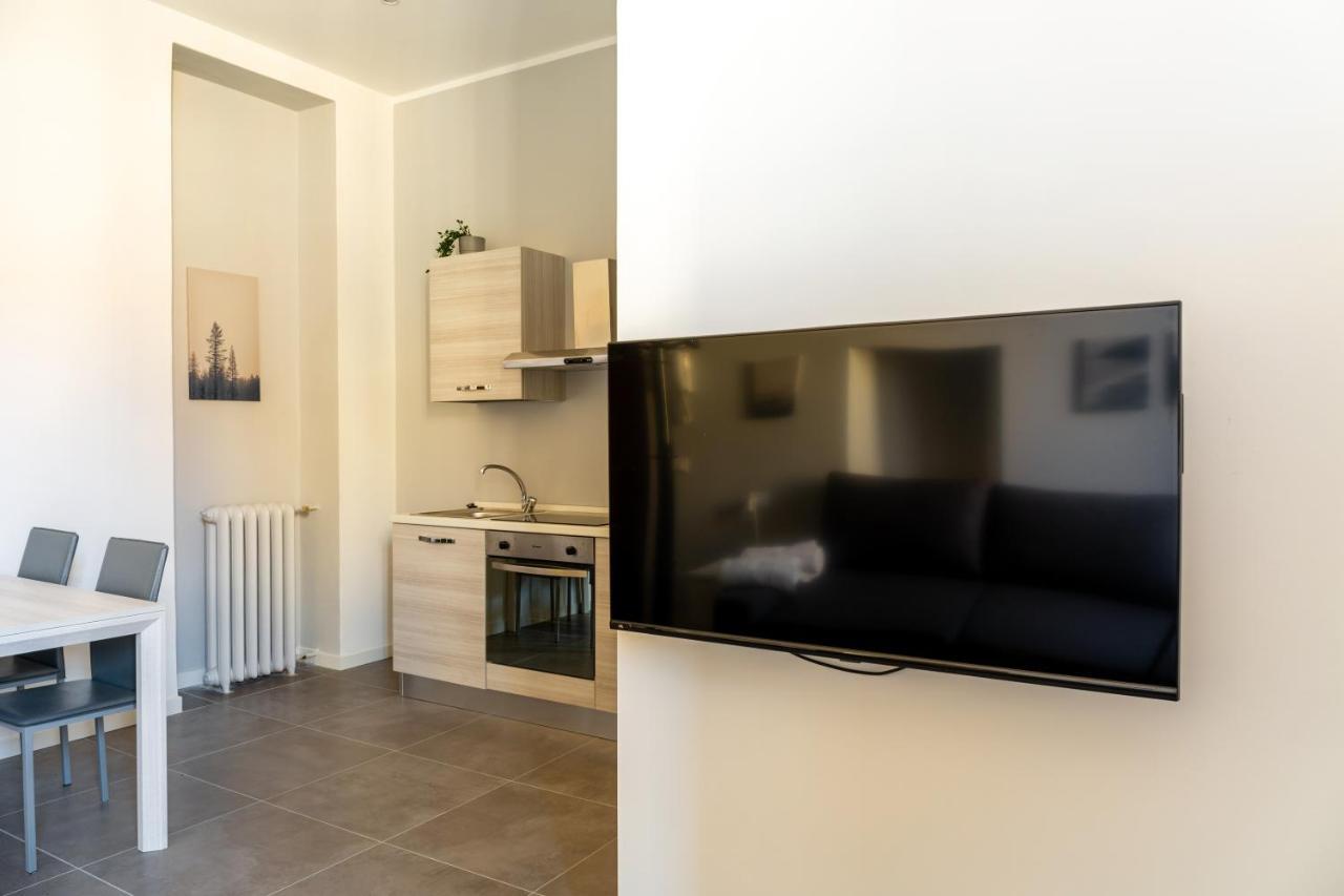 Newly Renovated Loft Near Centrale ميلان المظهر الخارجي الصورة